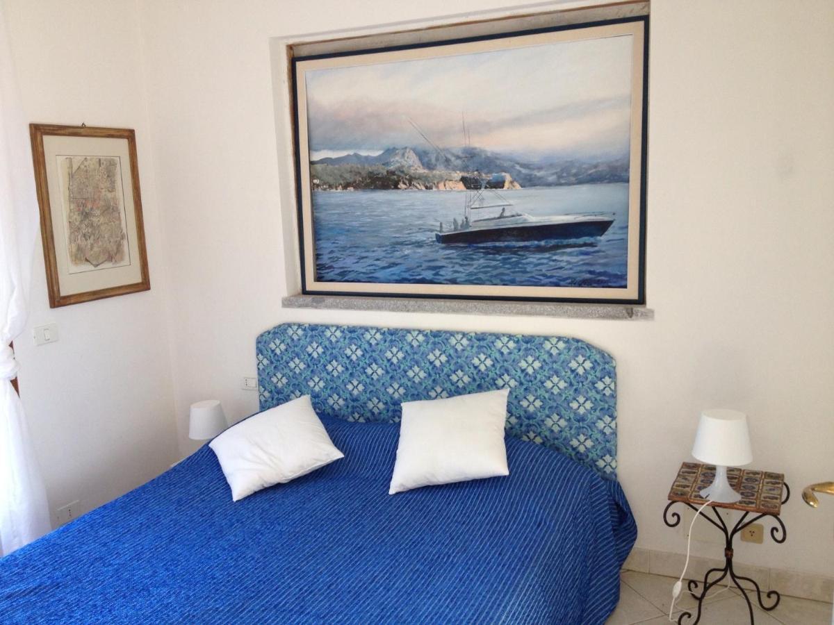 Villa Mit Whirlpool Und Phantastischer Aussicht กาโปลิเวรี ภายนอก รูปภาพ